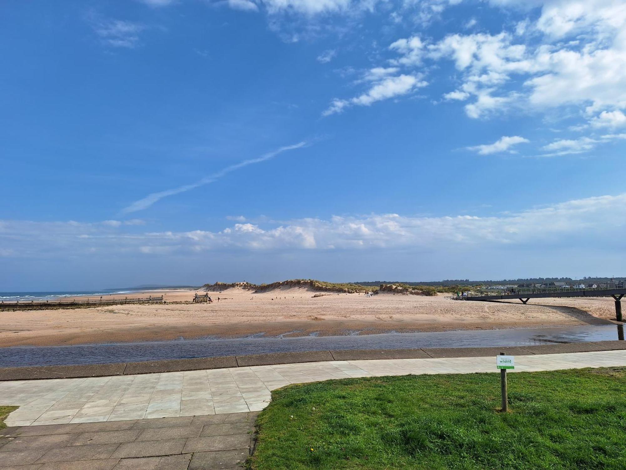 1 Fulmar Road**Next To West Beach And Golf Course Лоссімут Екстер'єр фото